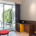 Spazio Gagarin 3* Matera