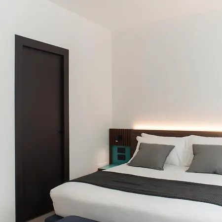 فندق Spazio Gagarin 3*