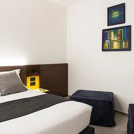 Spazio Gagarin 3* ماتيرا